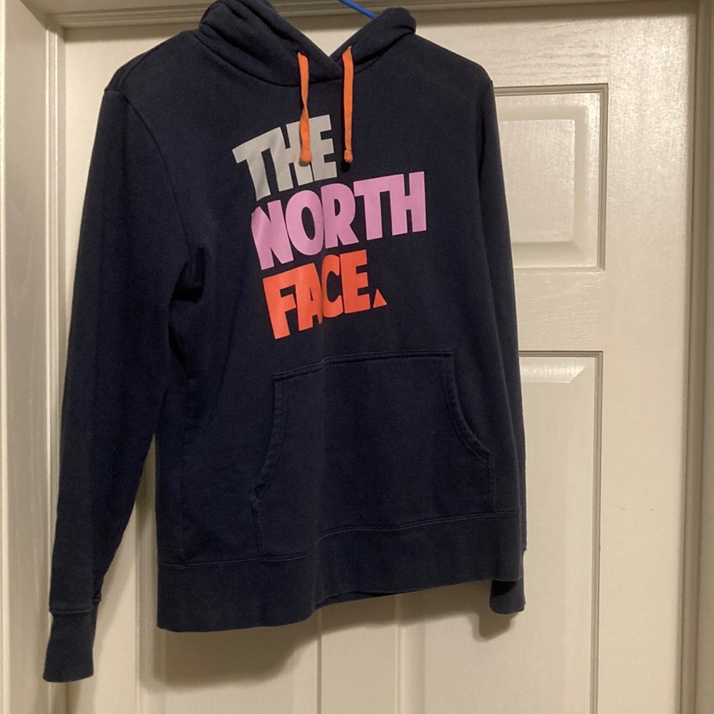 North Face Women’s Sweatshirt